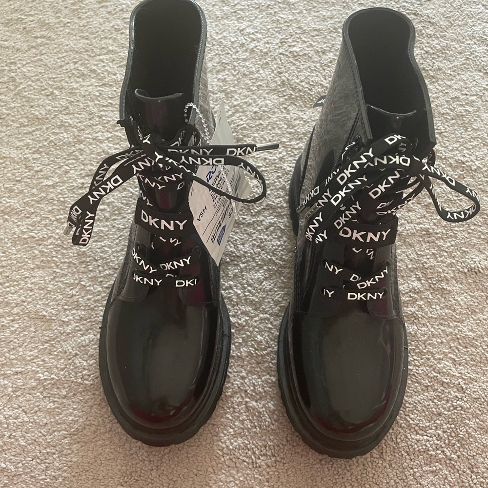 DKNY Tilly lace up waterproof rain boots